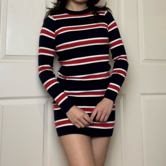Red, White, & Navy Blue Striped Long-Sleeve Bodycon Sweater Dress | Divided - Picture 2 of 5